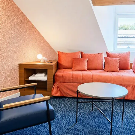 Hotel Flore