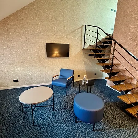 Hotel Flore