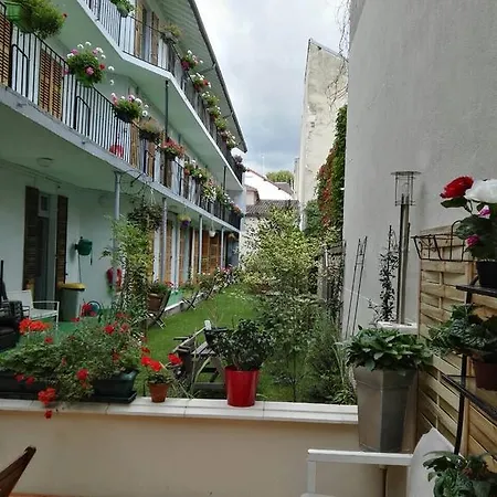 Hotel Flore 3*