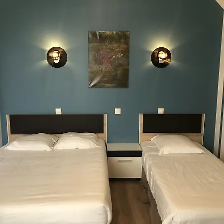 Flore Hotel