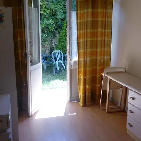 Flore Отель Виши